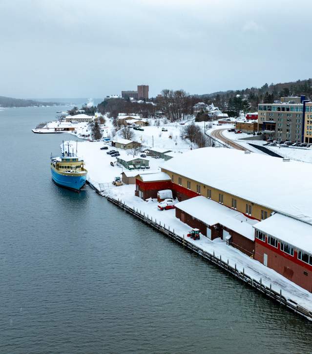 Dee Seawall in winter.